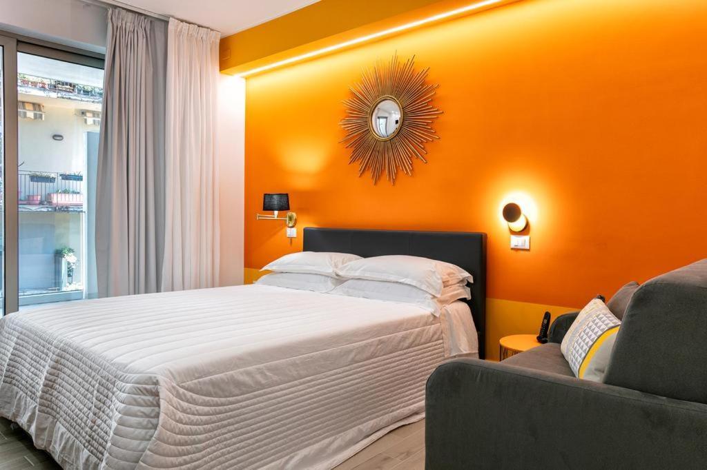 Manzoni 46 - Ospitalita Siciliana Bed & Breakfast Милацо Стая снимка